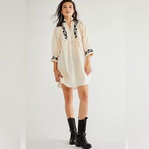 NWOT Free People Kinga Csilla Kahlo Mini Tunic Embroidered Dress size M